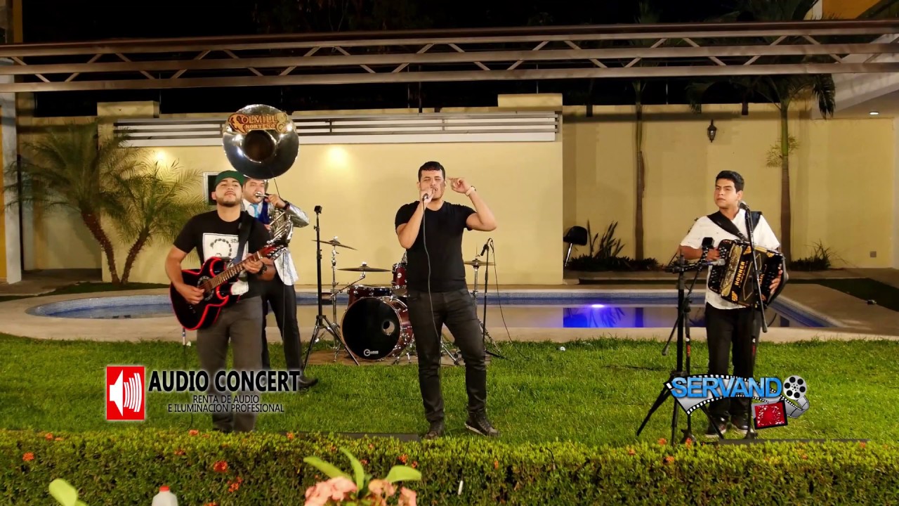 La Cosa Nostra Ft. Omar Ruiz - Bien Locos (En Vivo 2017)
