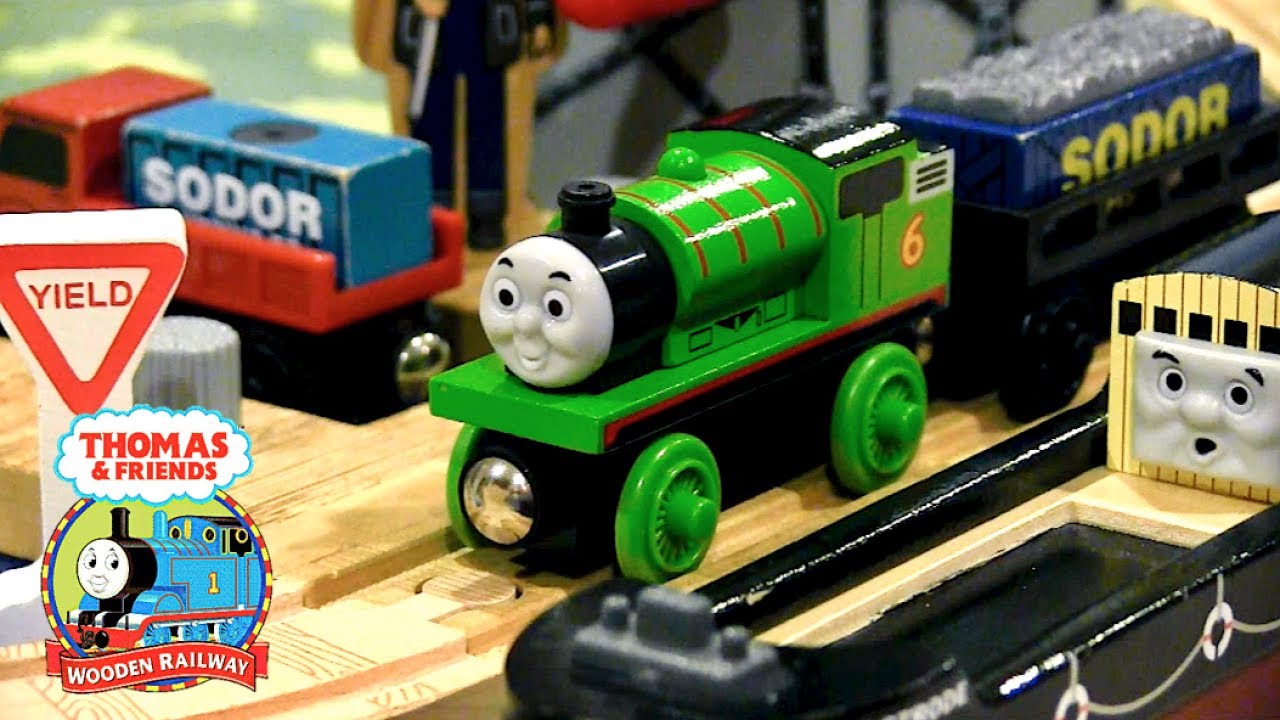 Down by the Docks Set Review | Thomas Wooden Railway Discussion #109