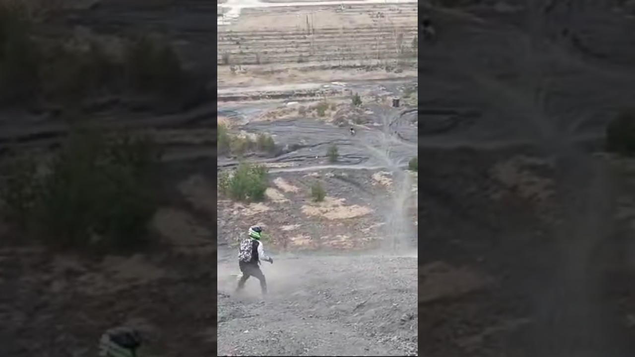 Gdy ktoś wyciąga kamerę Hałda Suszec #motocross #enduro #dirtbike #offroad #crash #hillclimbracing