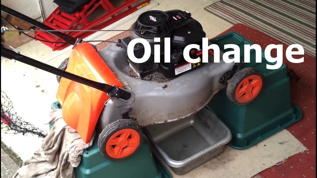 Briggs and Stratton Flymo Petrol lawnmower oil change