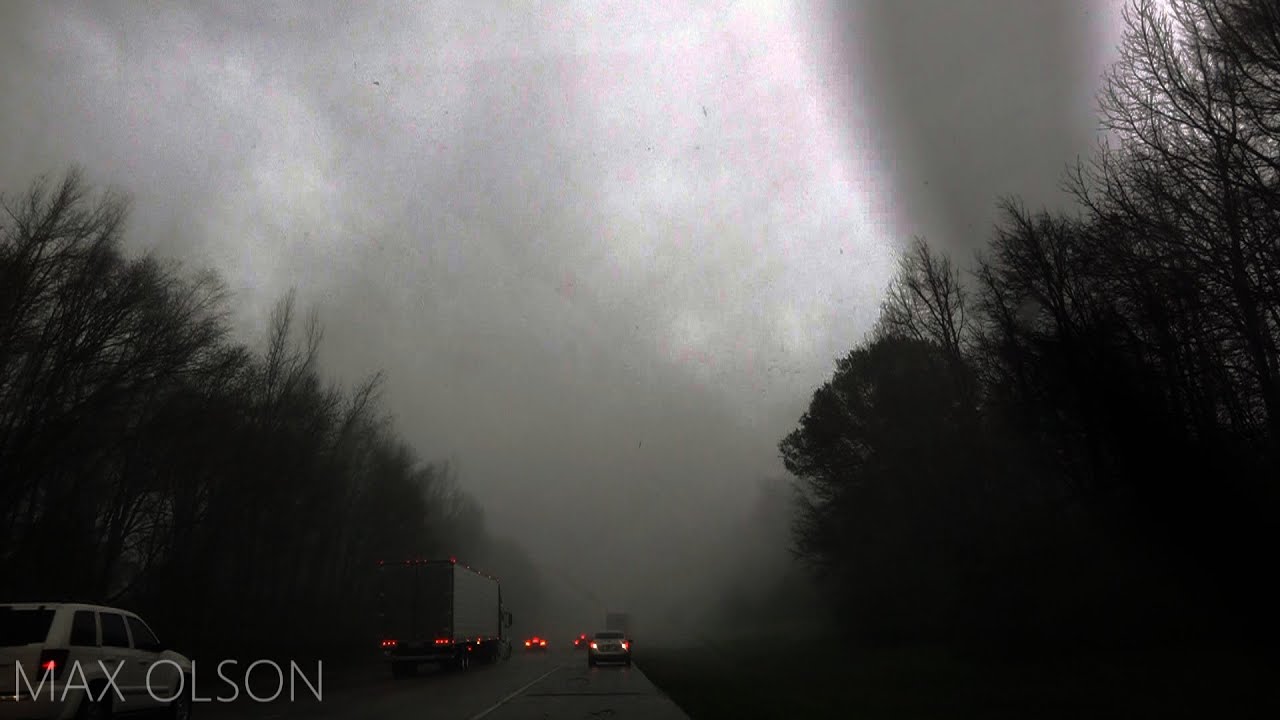 Crazy UP CLOSE Tornado crosses 1-10 near Baton Rouge, LA