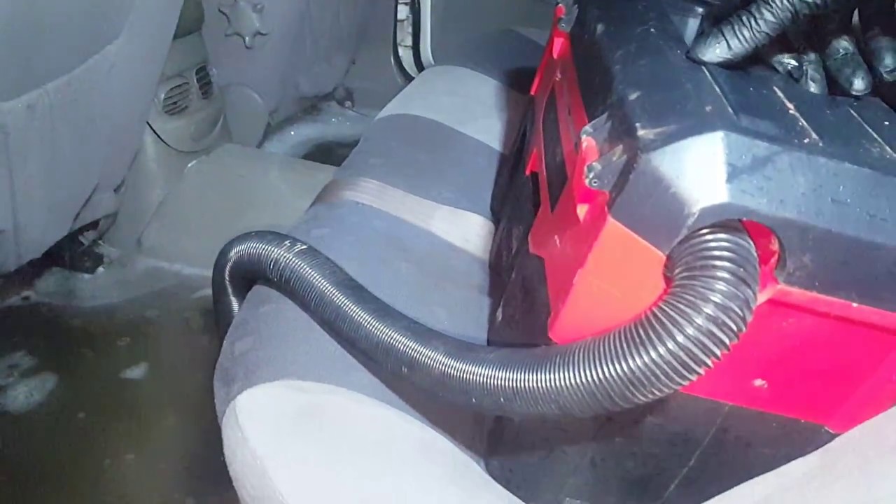 Milwaukee m18 Wdv wet dry vacuum water Suction Test  (hint it sucks)