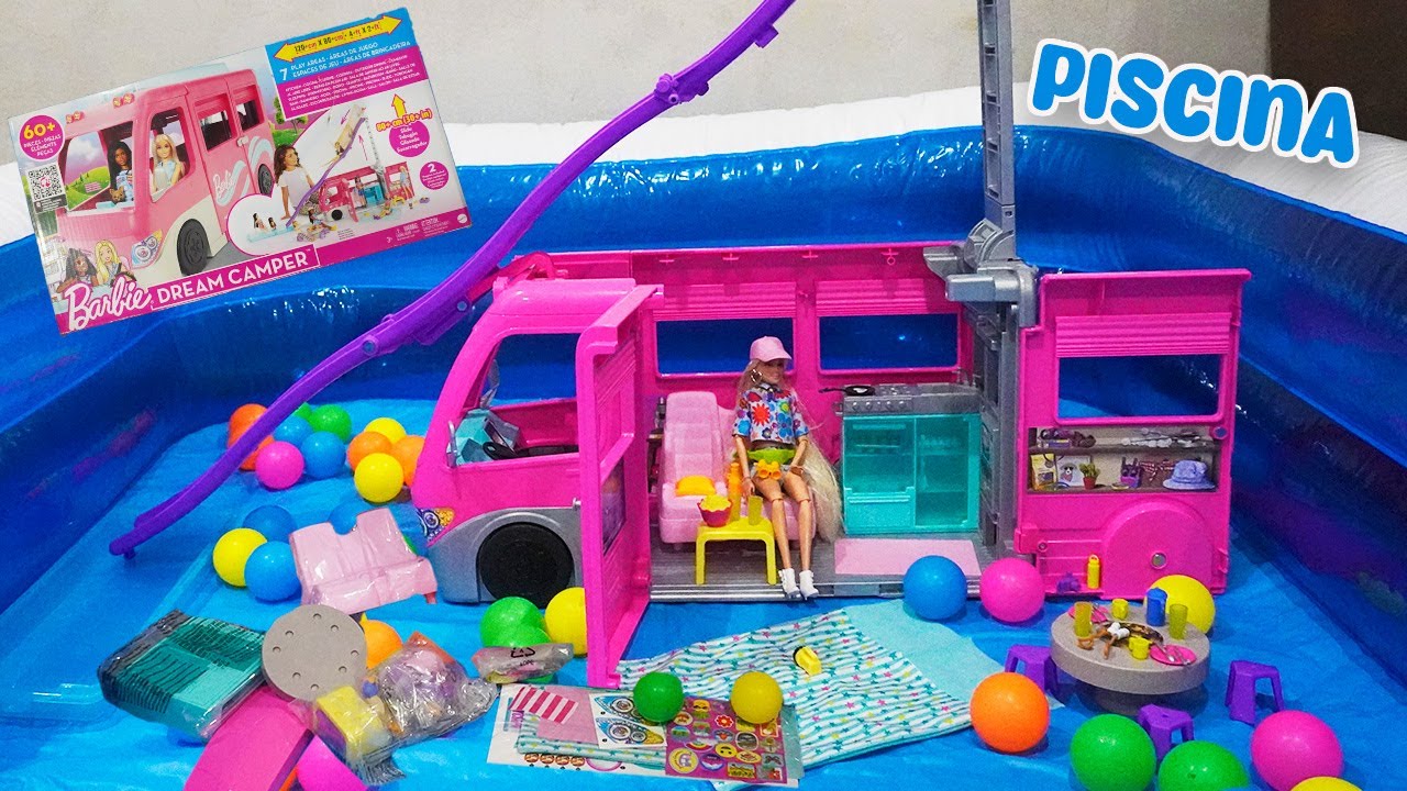 ABRO el DREAM CAMPER 2.0🚐 en UNA PISCINA🌊 para que Barbie se vaya de vacaciones