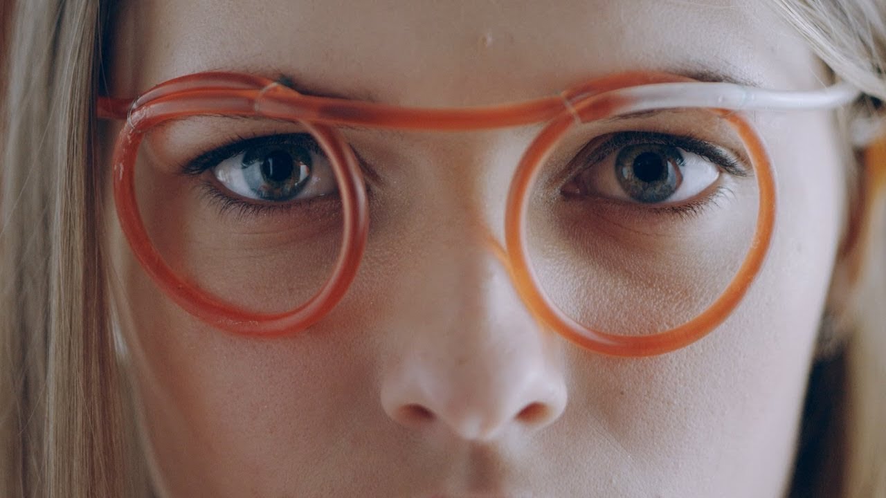 Teniente Cooper - Envuelta en Redes (Video Oficial)