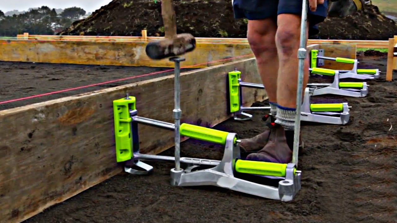 Innovative Construction Workers & Extraordinary Ideas  ▶17