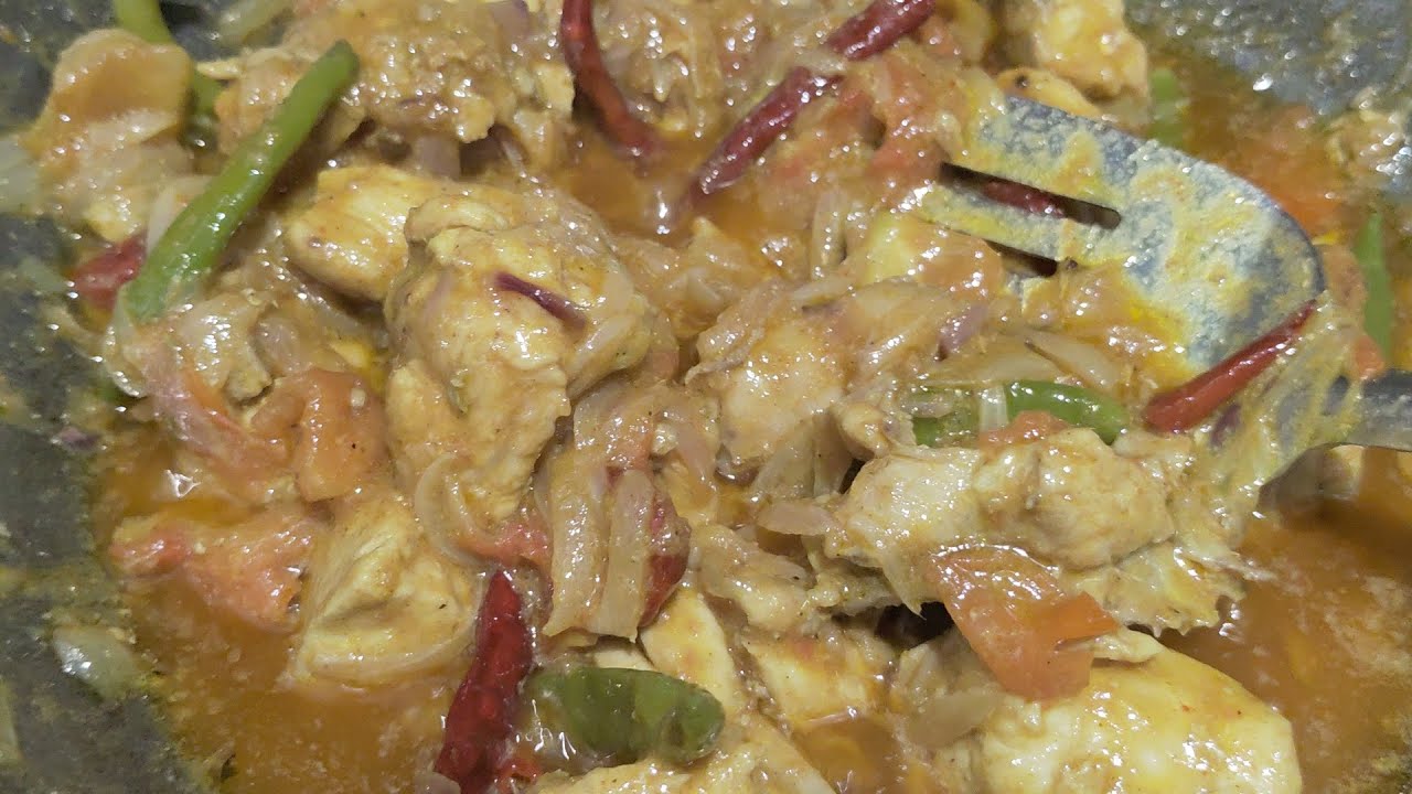 चिकन स्टू👌 यम्मी👌🍲 देशी मशाले के साथ 🤤😋
