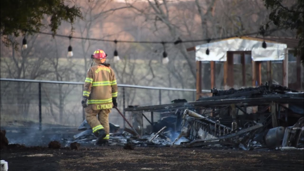 Structure Fire in Valley View TX (Multiple agencies, Scene, Responses)