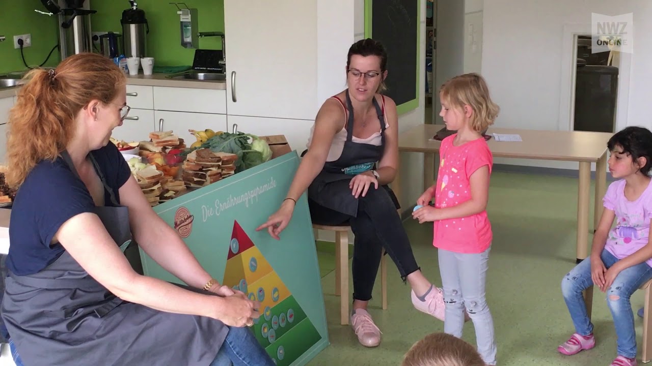 Muddis kochen in der Kita St. Peter und Paul in Garrel