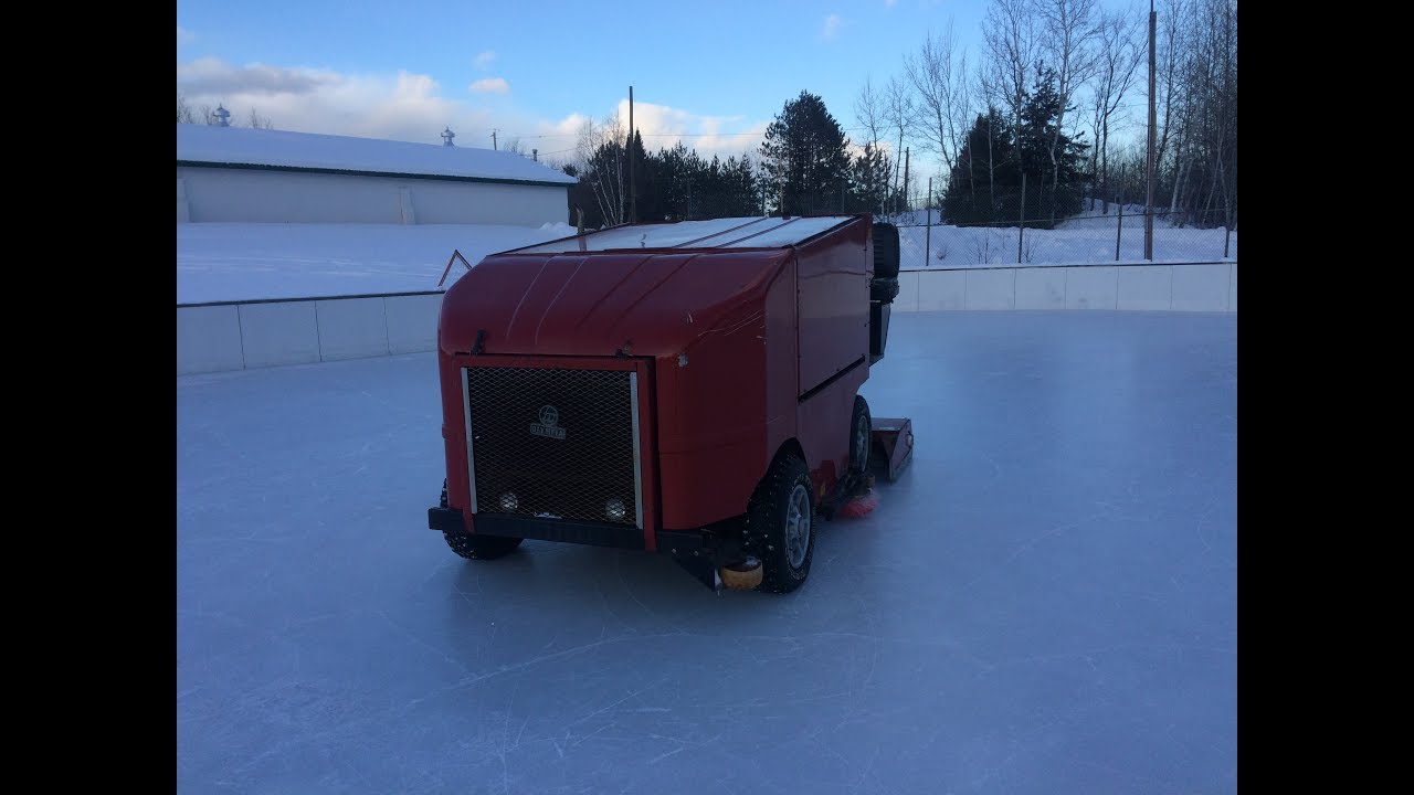 Classic Olympia Ice Resurfacer