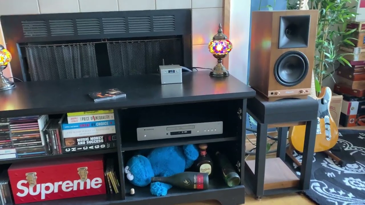 New cd Player just arrived (Cambridge Audio - AX35) playing via Klipsch The Sixes