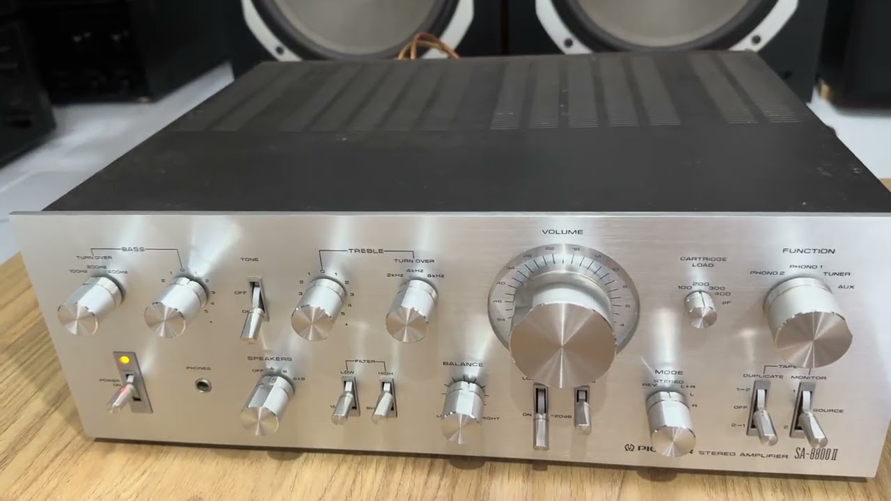 Amply pioneer sa-8800ii hàng nhật về đẹp keng zin .đã tét ok zá chỉ 4.8tr LH zalo ☎️ 0945658091