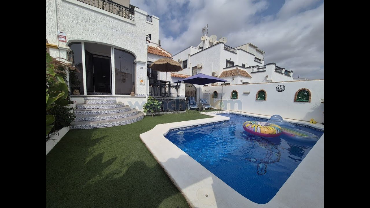 Property Tour, Ref. 238 - a fantastic 3 bed, 2 bath quatro house in Los Altos with Private Pool.