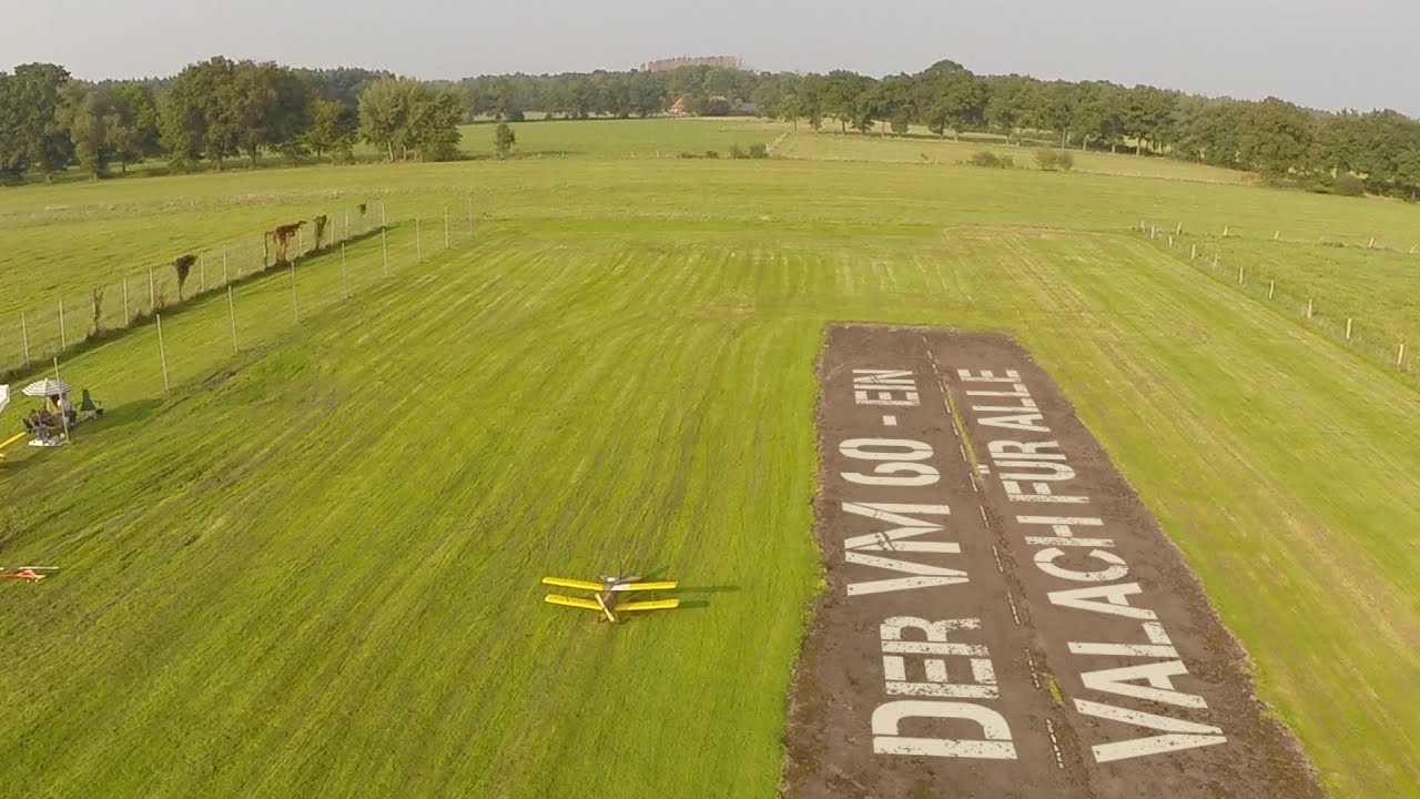 TC Tiger Moth mit Valach VM 60 von oben