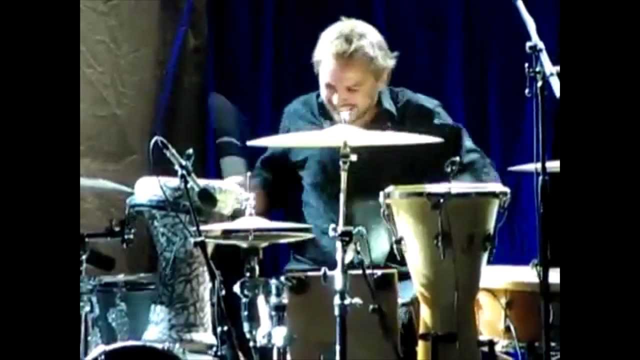 Vicky Marques - drum solo - Mariza