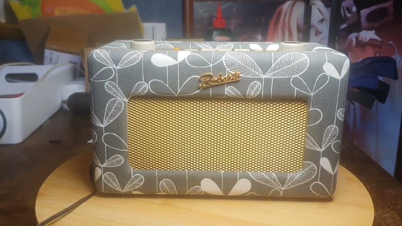 Roberts Revival RD50 DABFM Radio Review 1010