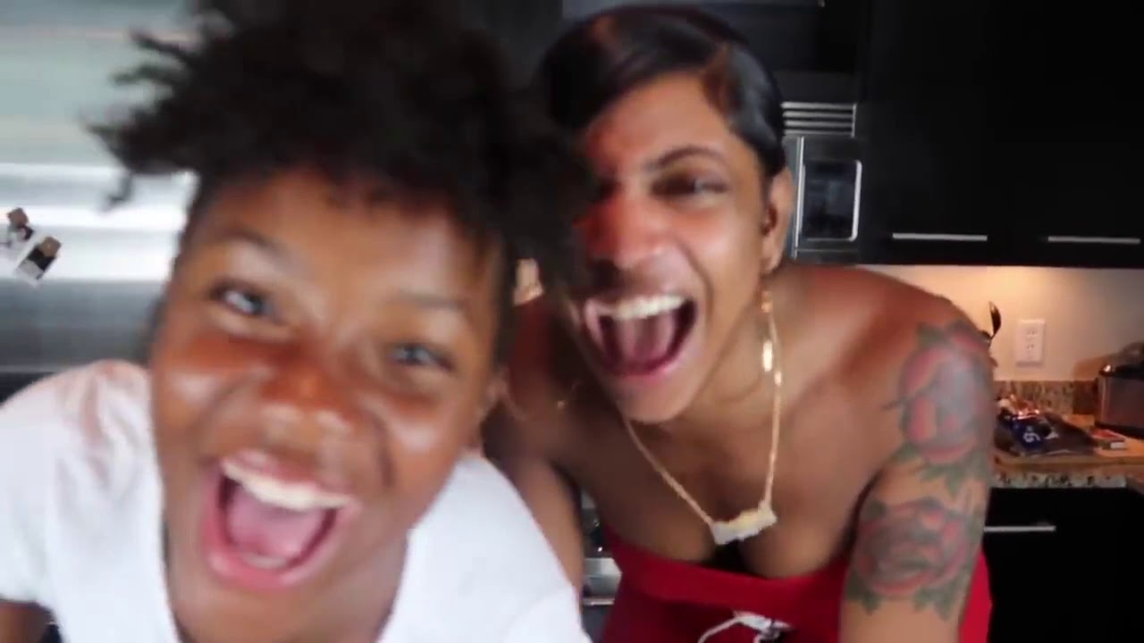 Vlogs By DK4L! MAKING SLIME FOR THE FIRST TIME!!!