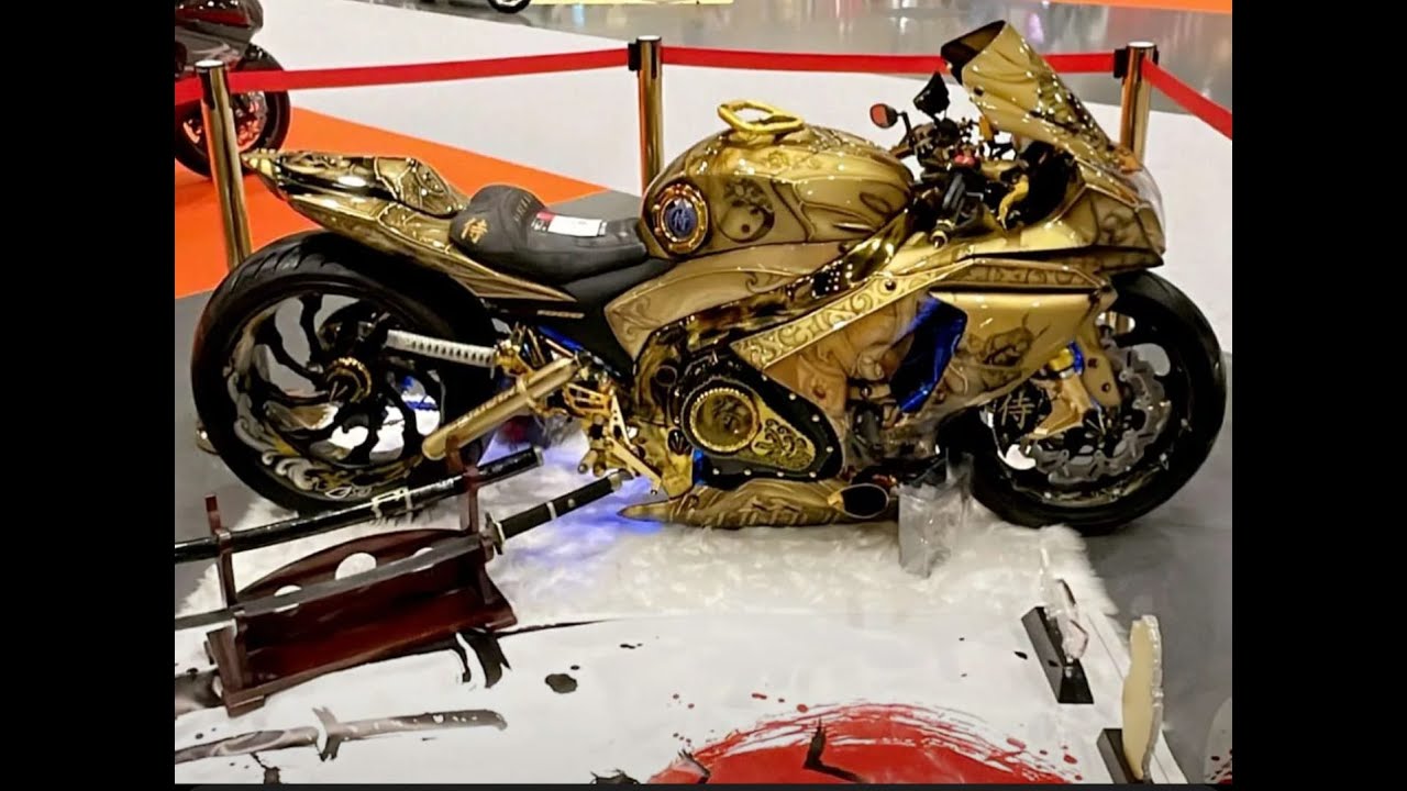 كاستم شو الامارات دبي  CUSTOM SHOW Emirates  Dubai  2023