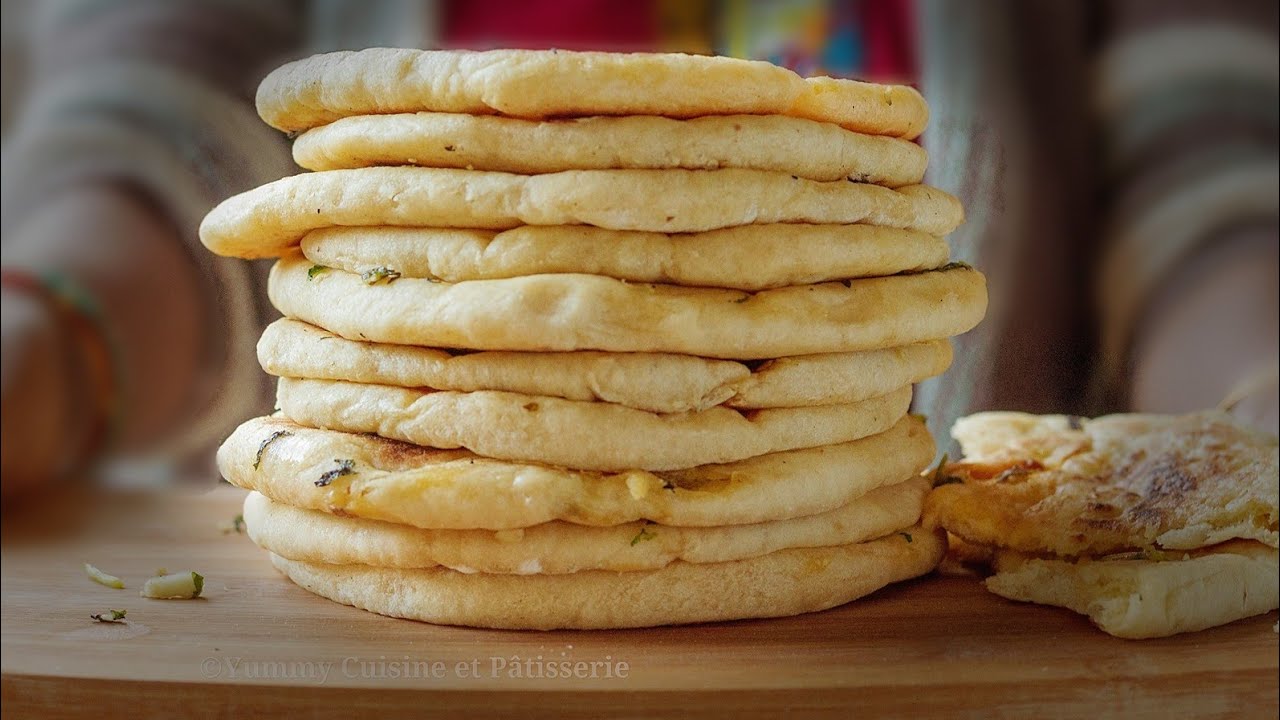 Comment je prépare mes Naan au fromage et au beurre à l'ail/fluffy cheese and garlic butter naan