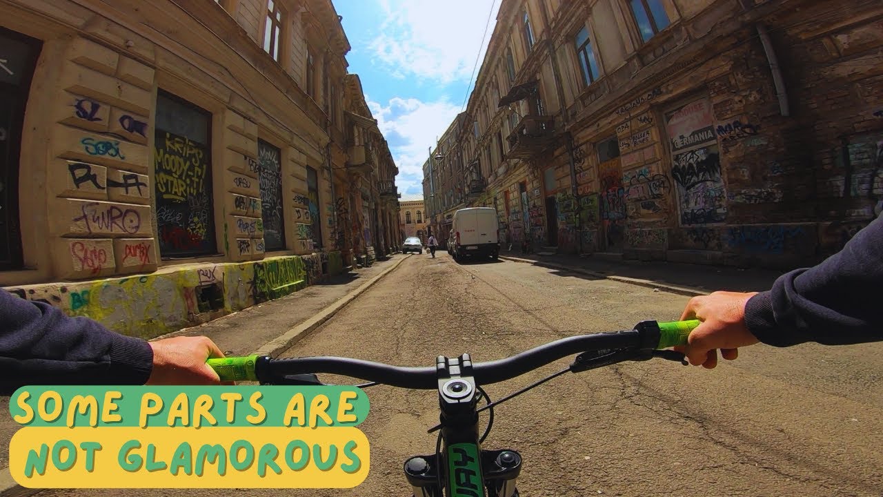 Short tour of Old City in Downtown Bucharest - no talking bike ride
