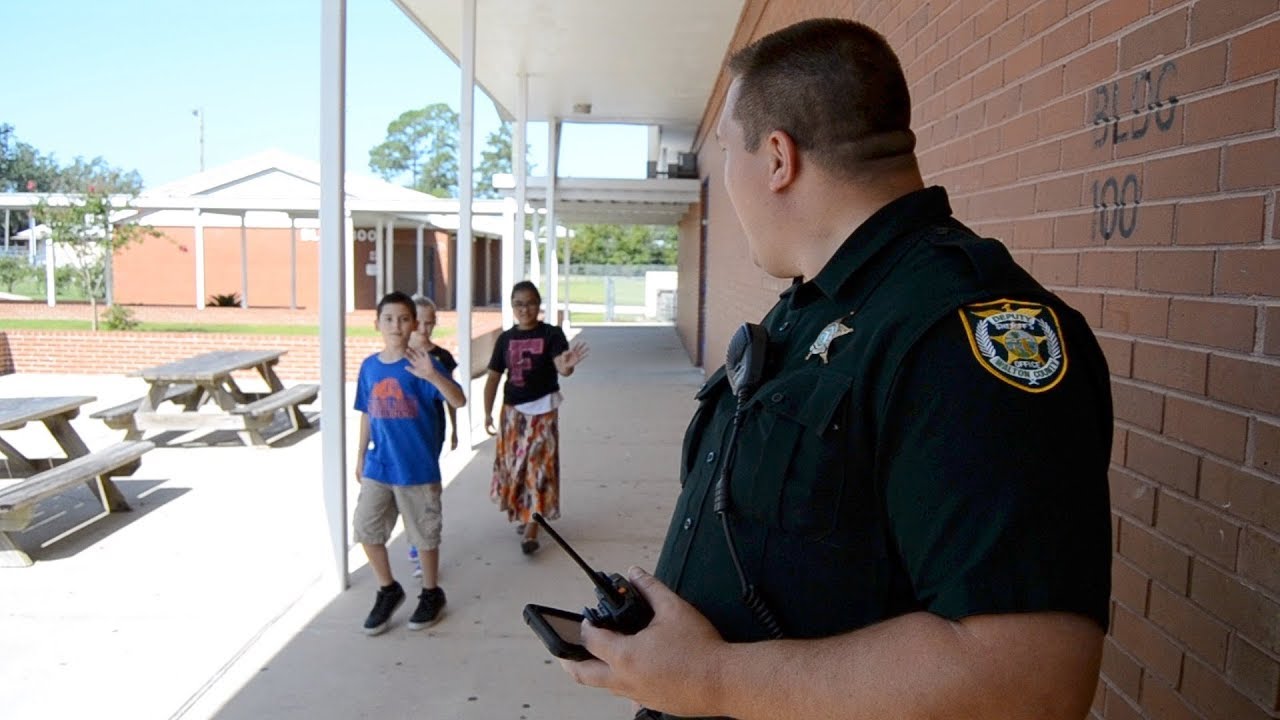 Deputy Blake McCormick - Freeport Middle School