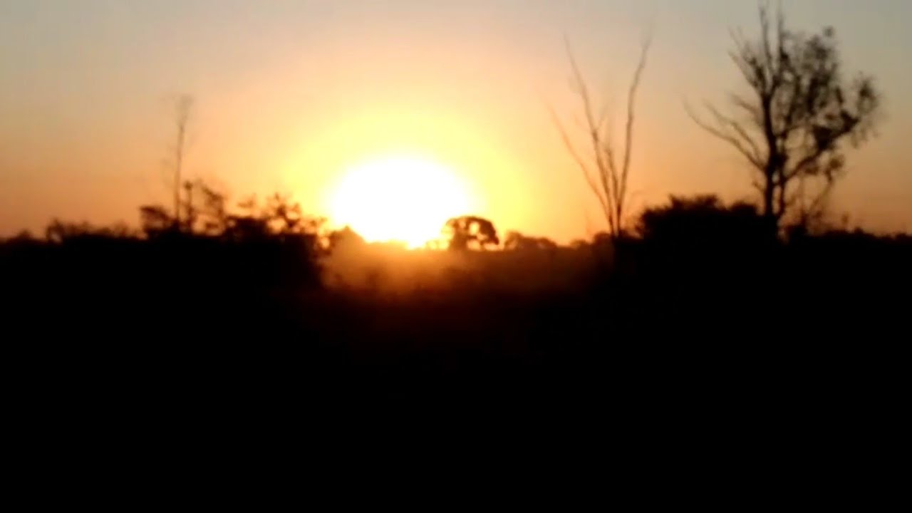ESTRADAS DA VIDA - Filmei um lindo p&ocirc;r do Sol. #MC1961 #estradasdavida
