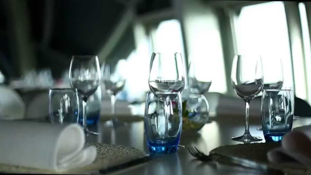Atomium Restaurant by Alexandre Masson