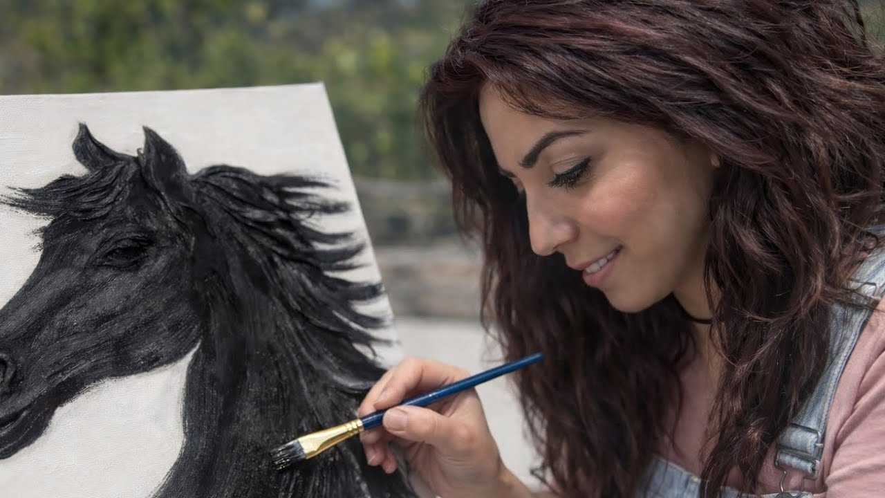 Black & Gold Textured Horse Painting | Palette Knife Tutorial