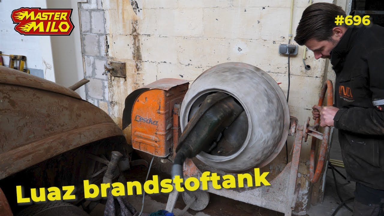 Binnenkant brandstoftank van de Luaz ontroesten #696