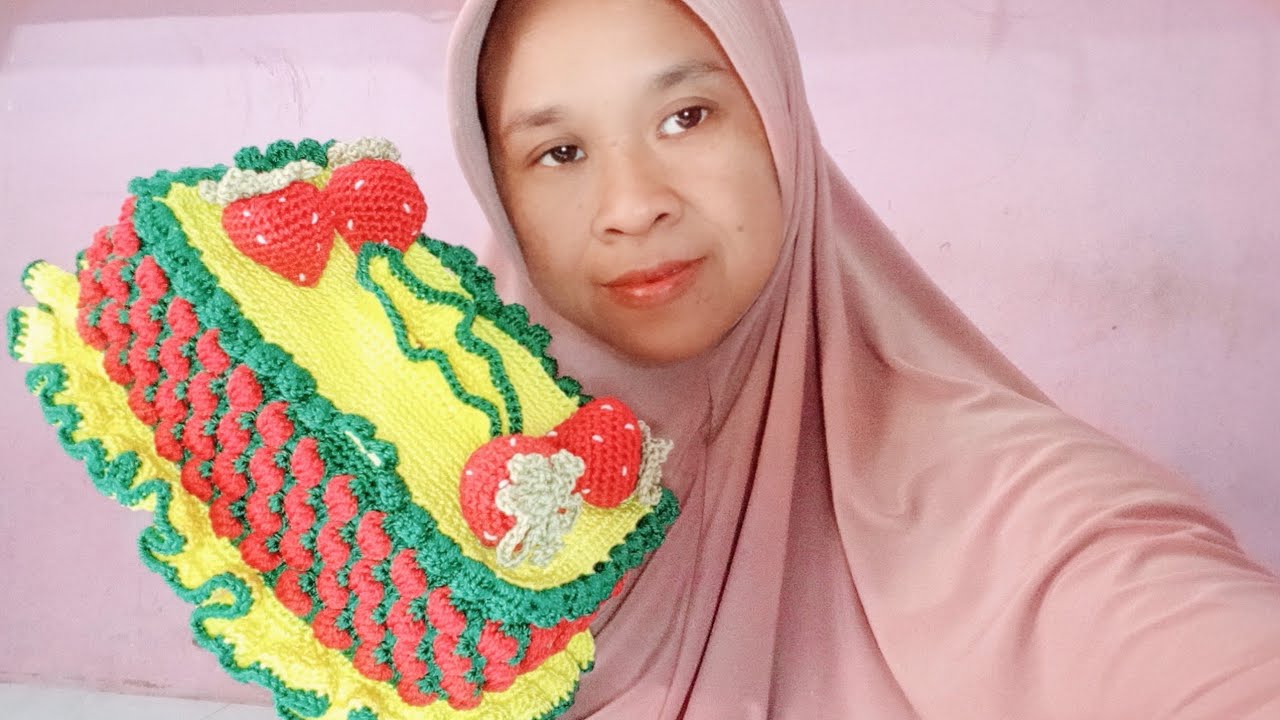 preview, Strawberry Tissue box cover
