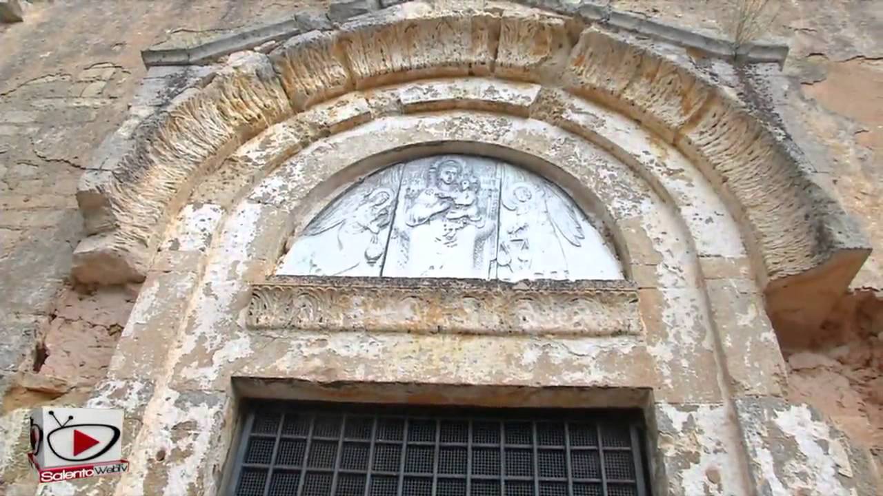La Chiesa abbandonata della Madonna dell'Alto nelle campagne fiabesche di Campi Salentina