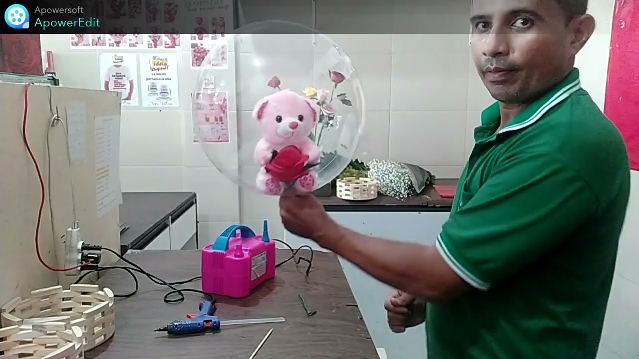Como colocar pelúcia dentro do balão - pelúcia dentro do balão - How to put plush inside the balloon