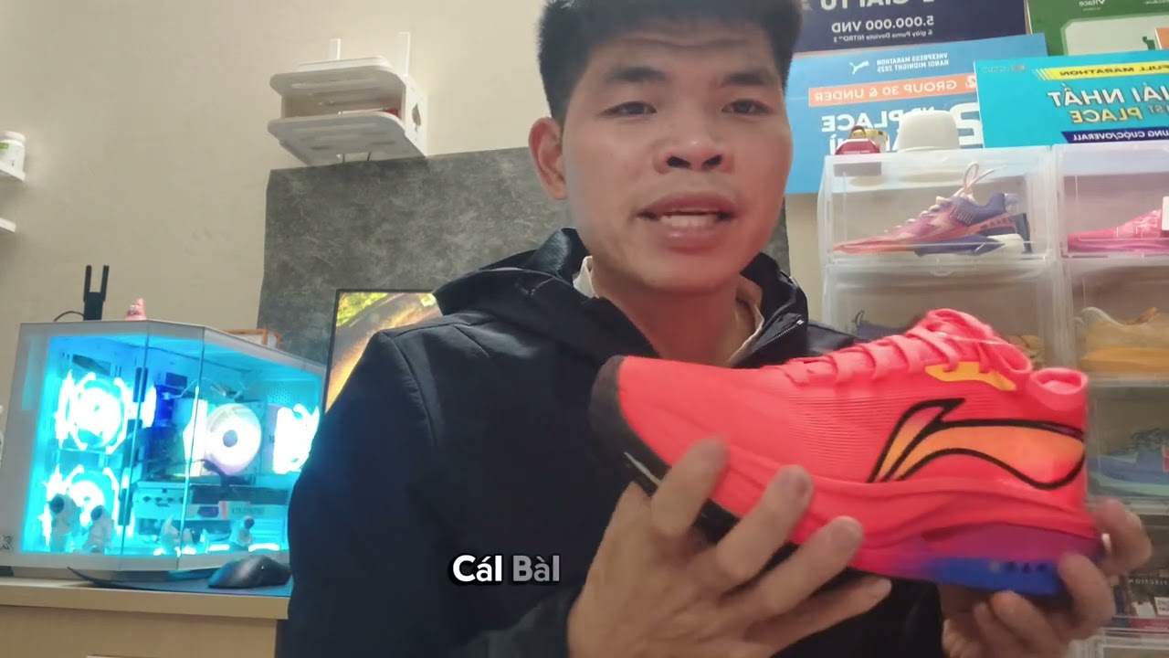Chọn Li-ning Feidian 5 Elite hay 6 Elite ??