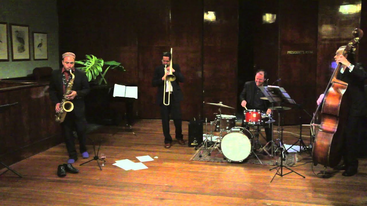 Howard Cairns Quintet - Pimp the bass