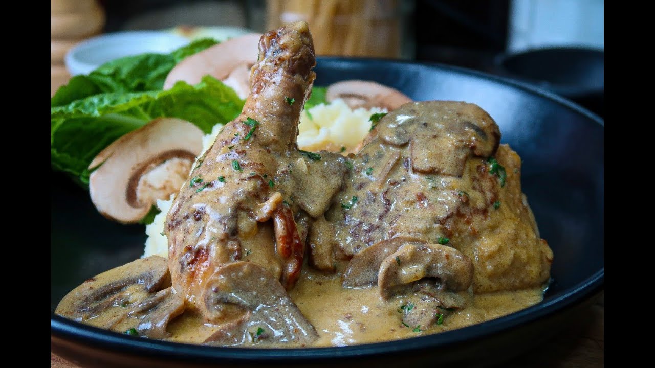 Muslos de pollo en salsa de champiñones- receta del dia del padre.