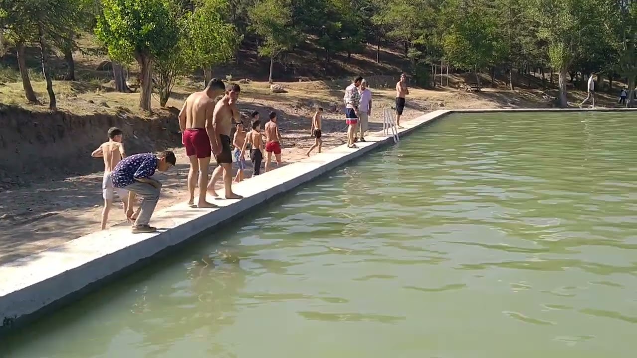 NUH KÖYÜ GOCA GÖL ANACONDA  YAKALAMA SEZONU BAŞLAMIŞTIR.🤪😛🌲🍒🌴