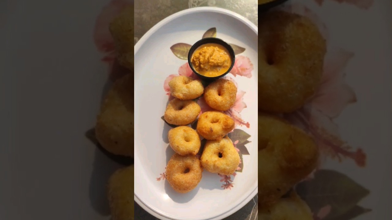 Mini Vada with onion tomato chutney Recipe by @Anitasfoodworld  #shorts #viral #ytshorts #minivada