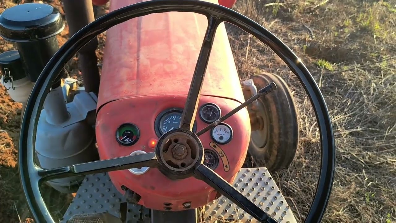 SEGUE O PREPARO DO SOLO/ GRADE/ MASSEY 85! 