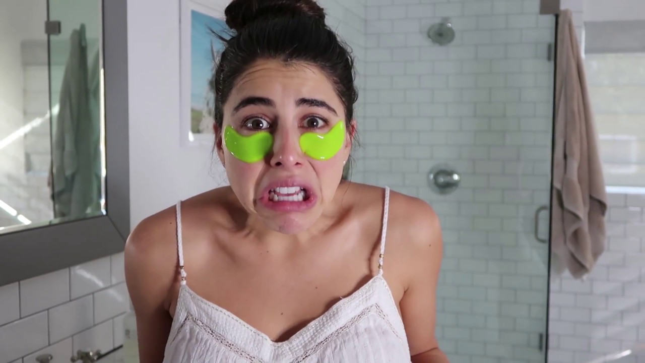All Naked w/ 100% Pure | D takes your V card | S1 E13 w/ Daniella Monet