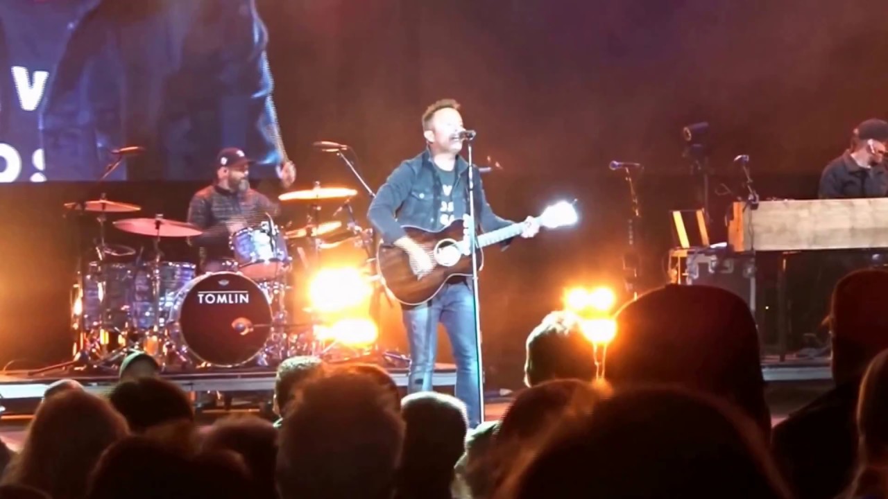 Chris Tomlin LIVE w/ Matt Maher...complete concert (Pt 1)...Houston, TX...10/28/17
