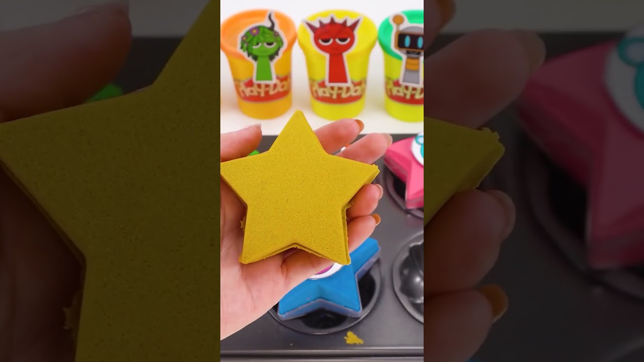 Kinetic Sand Yellow Star Surprise Toys💛 