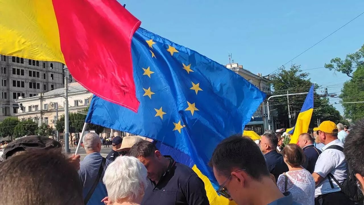 Nicușor Dan la Chișinău &bull; RFI Rom&acirc;nia