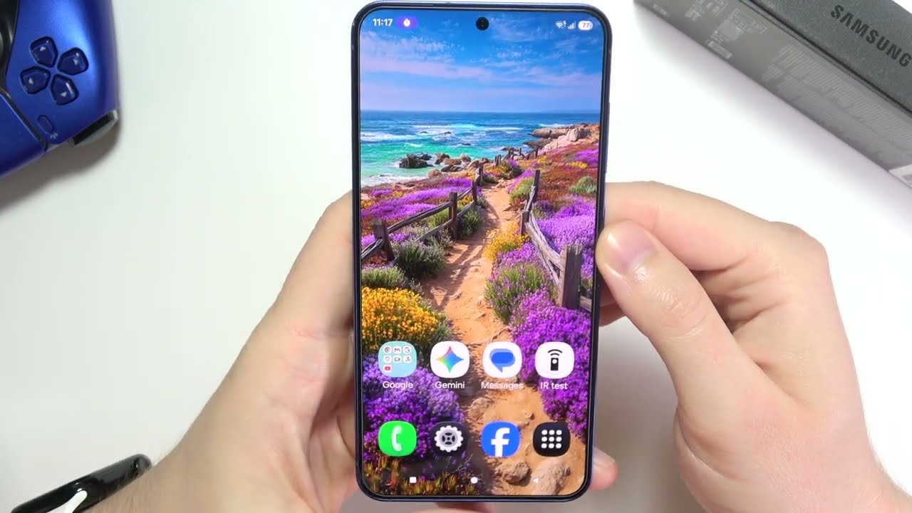 SAMSUNG Galaxy S26: How to Create Folders on Home Screen
