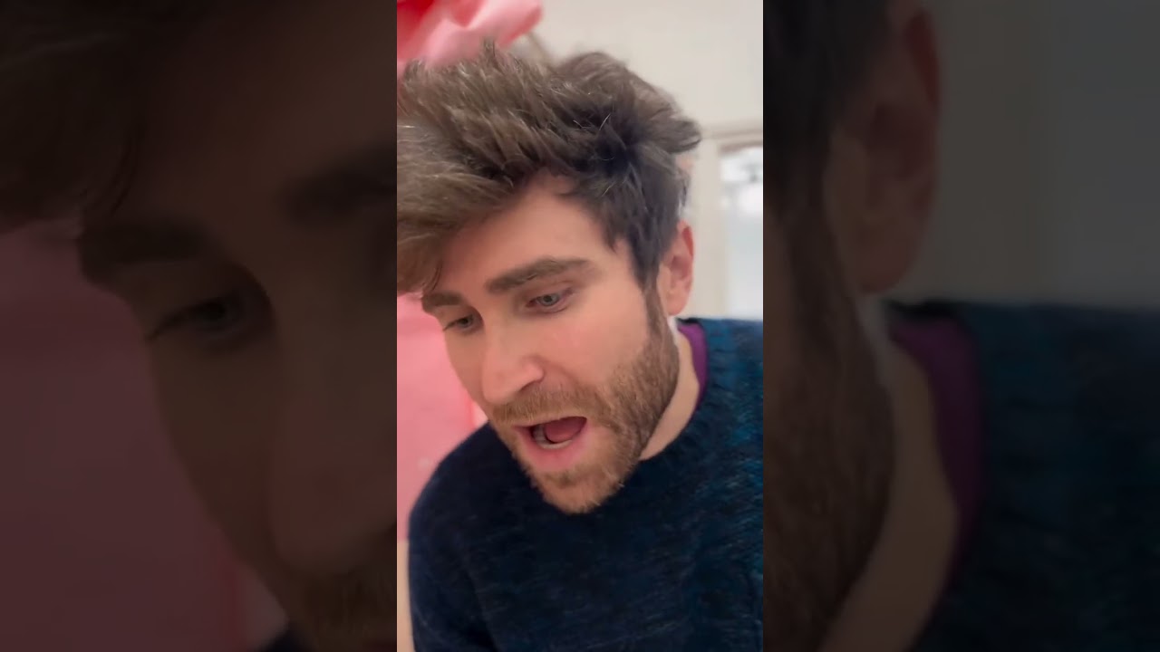 QUANDO VENGONO GLI AMICI A CENA 😱