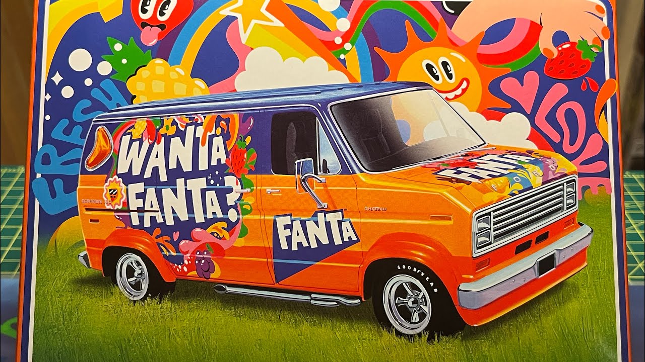 Full build and review of the Fanta  Econoline Ford Van by AMT