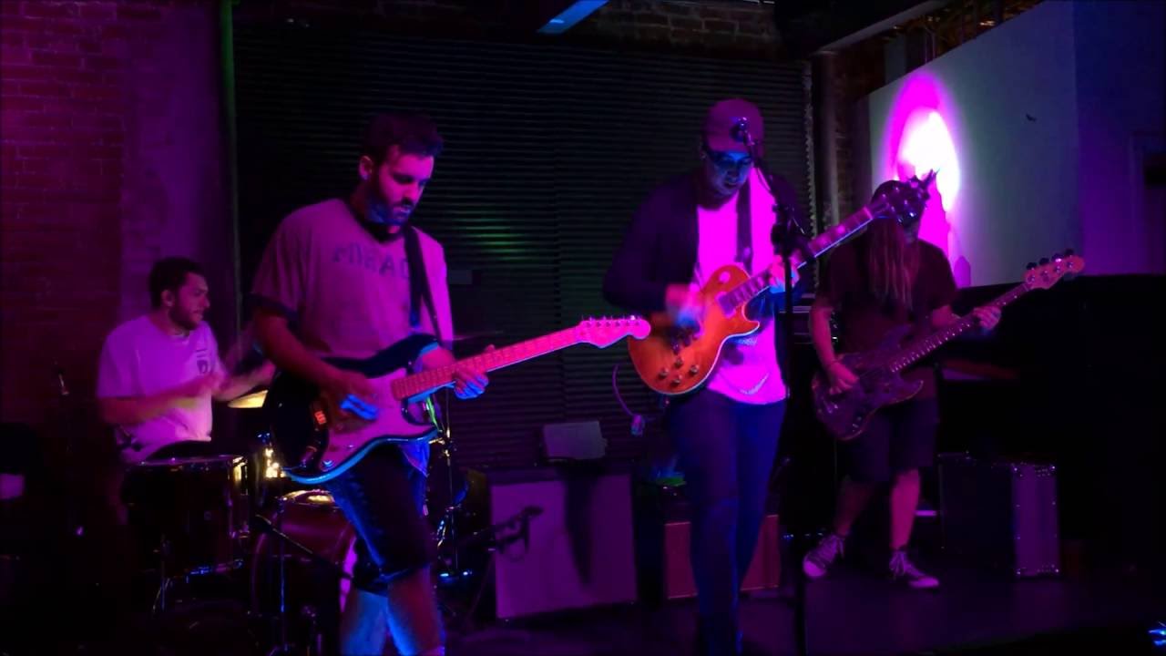 Higuera - Live at Resident, DTLA 8/23/2016