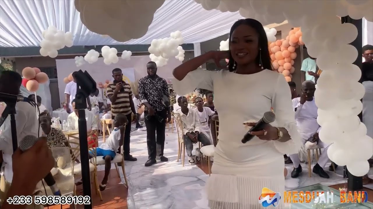 Efya🎤 hottest jam with the Mesduah Band🔥🎸👍Best musicians on duty🤝Good music||Good sound🥂🥁🙌
