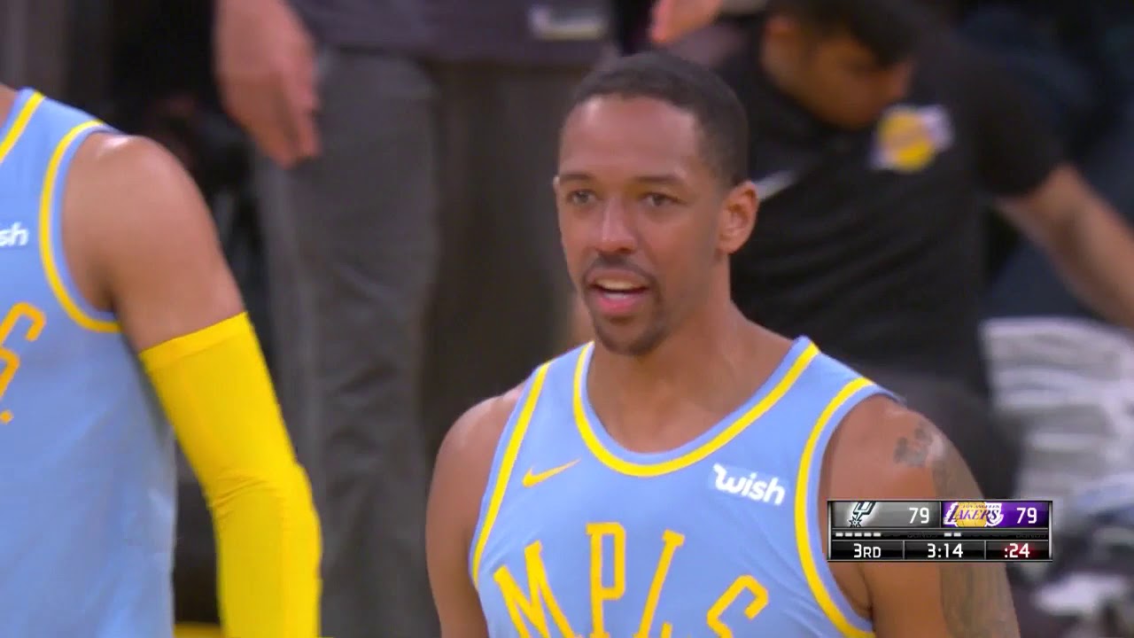 Channing Frye Highlights vs. Spurs (4/4/18)