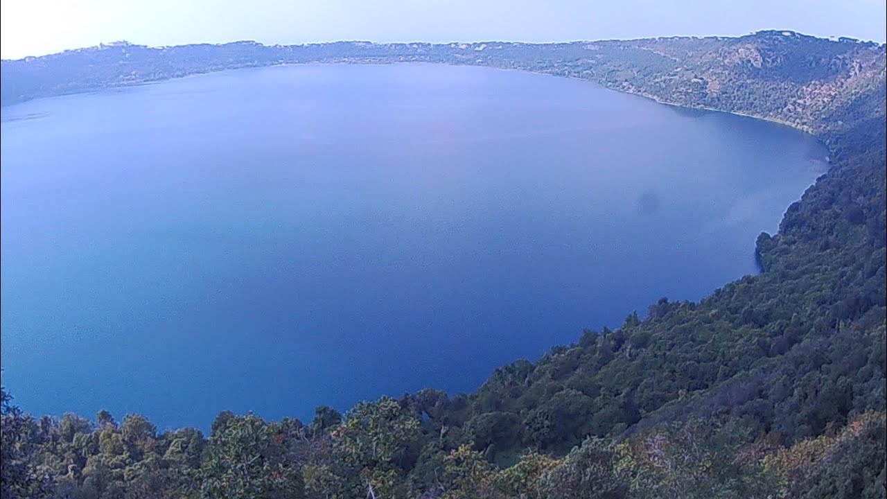 Pentima della Vecchiaccia: balconata sul lago di Albano RM #castelliromani #trekking