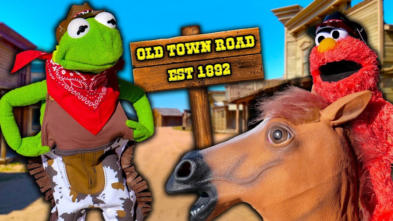 Kermit the Cowboy Takes his Horse to the Old Town Road!