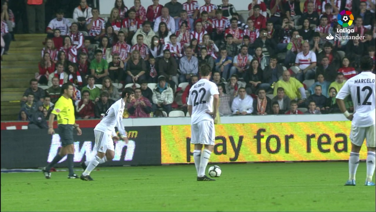 Resumen de Sporting de Gijón vs Real Madrid (0-0) 2009/2010